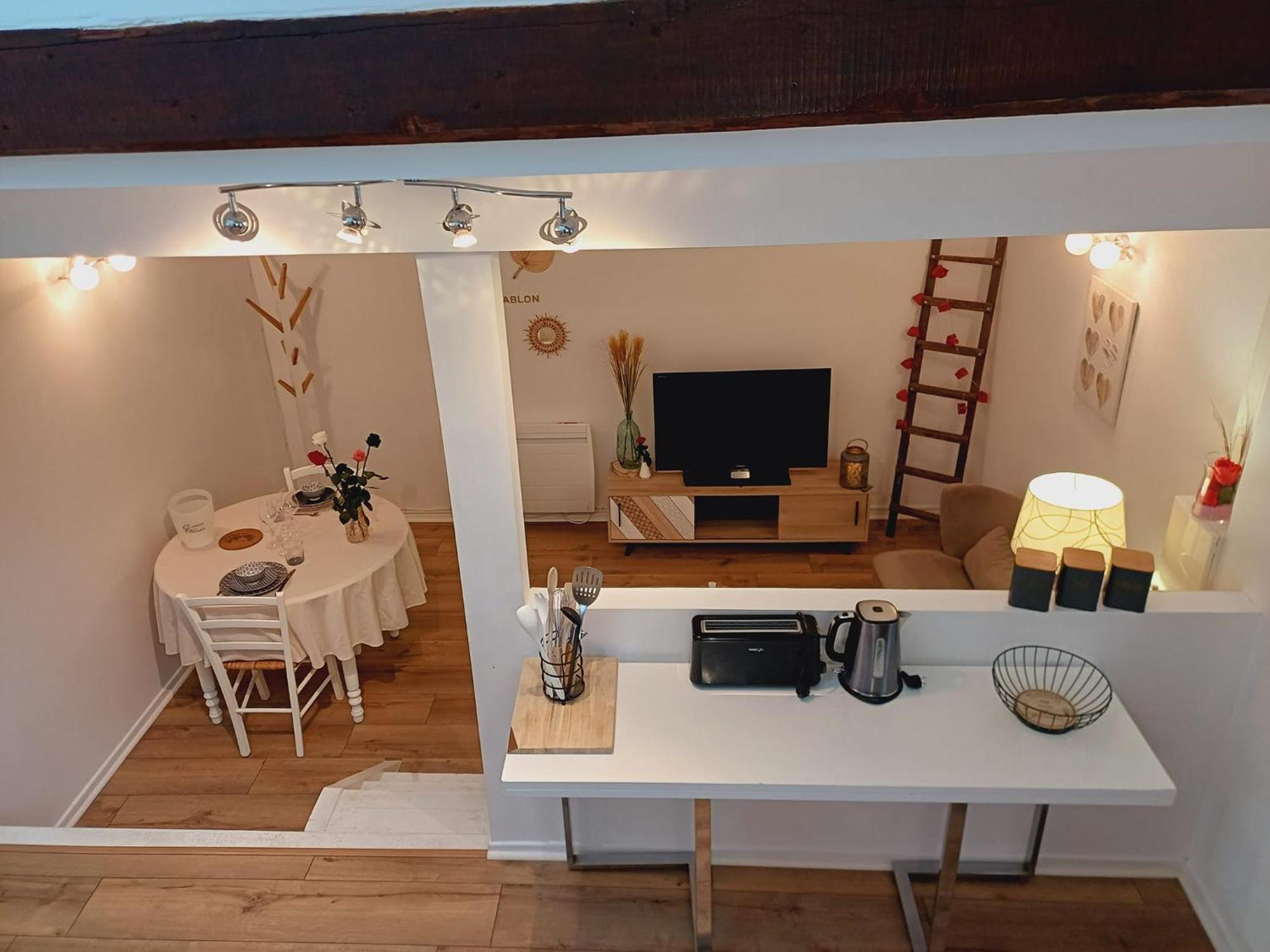 Le Sablon - Appartement Bien-Etre, Spa & Massages A 20Mn De Reims Centre Unchair Exterior foto